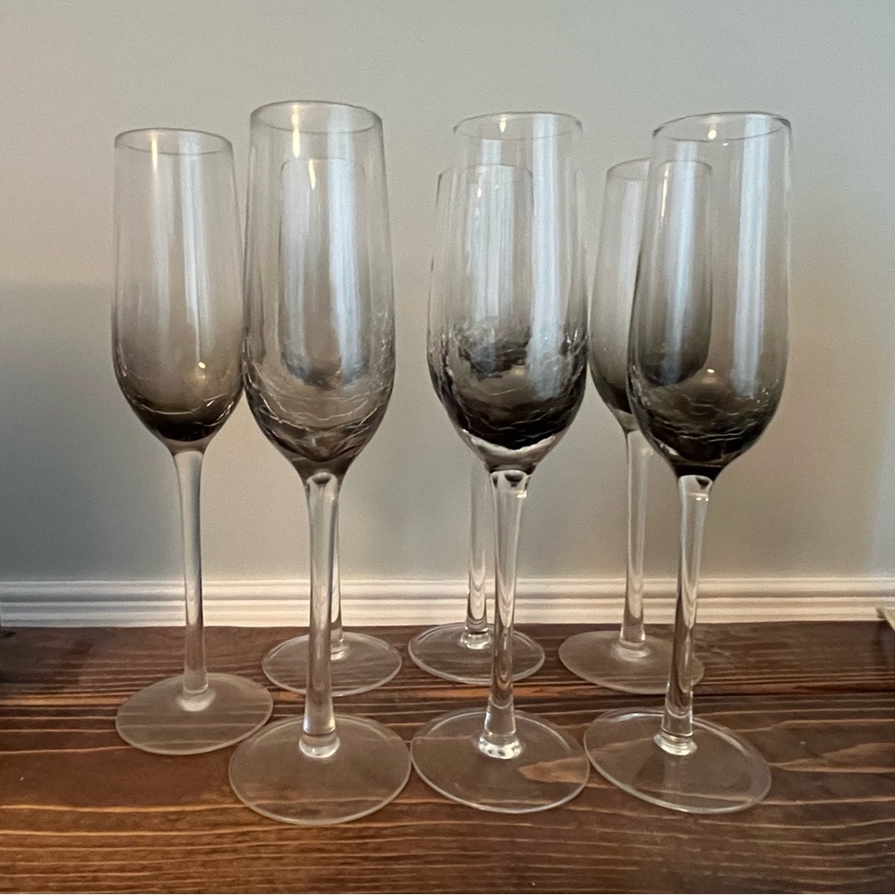Pier 1 crackle champagne glasses